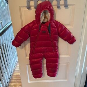 VGUC Patagonia down bunting, pink, size 12-18m